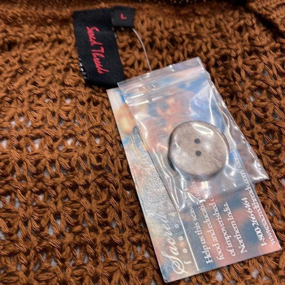 Sacred Threads Sweater. Large. CL/GR09. 213848 - Picture 4 of 5